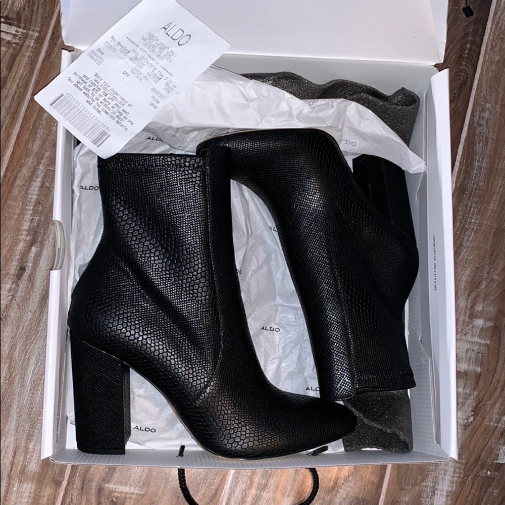 ALDO black leather snake skin boot chunky heel